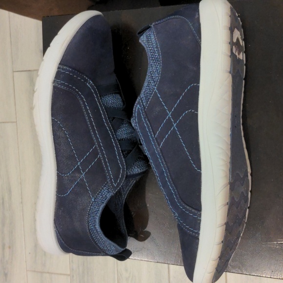 EUC Clarks Cloudsteppers™ Adella Trace Women's Size 10W Blue Step in Ortholite - Picture 8 of 11